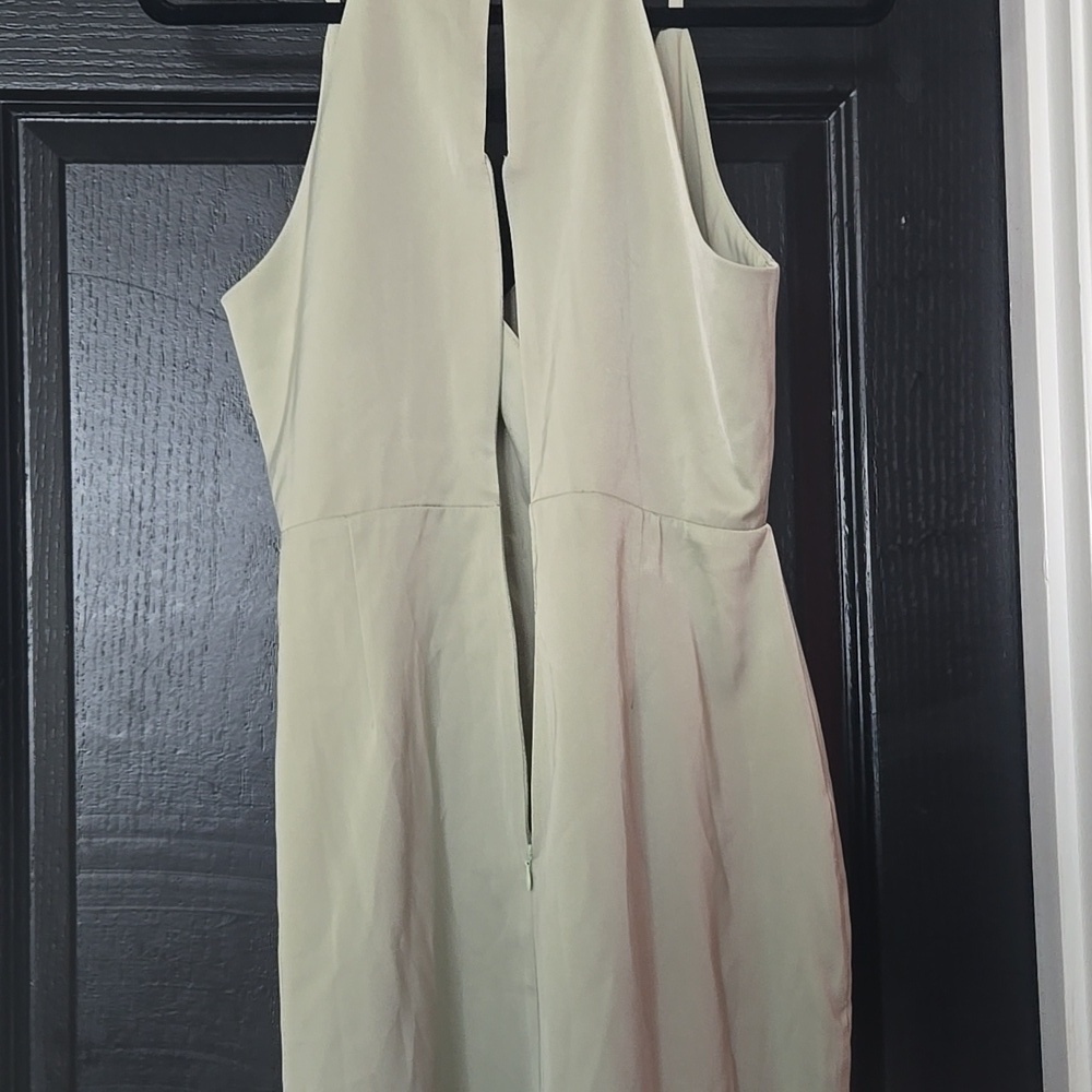 NWT Lulu's Asymmetrical Sage Green Satin Mini Dress Size Medium - Picture 6 of 13